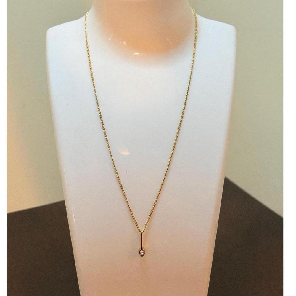 Elegant, Simple "Artistry TM" Pendant Necklace on Choker-Style 14inch Gold Chain